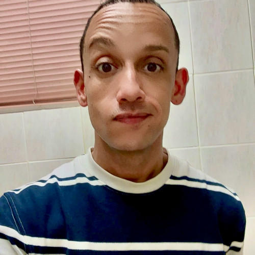 Ferni D. profile photo