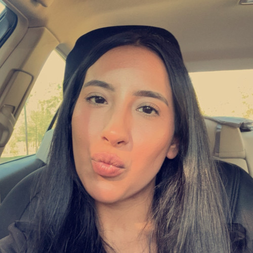 Yesenia F.