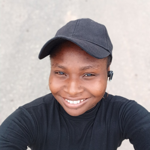 Victoria  L. profile photo