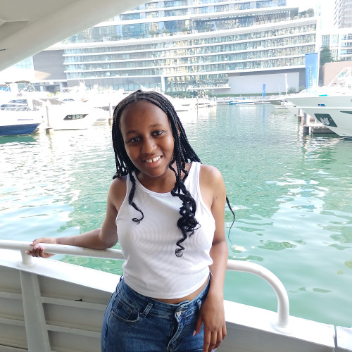 naomi w. profile photo