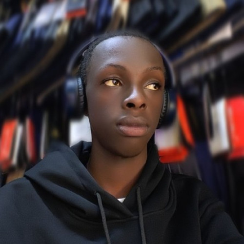 gylon m. profile photo