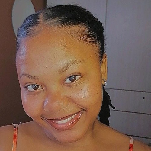 Nia S.