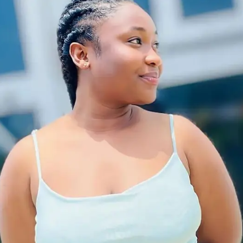 ROBERTA  F. profile photo