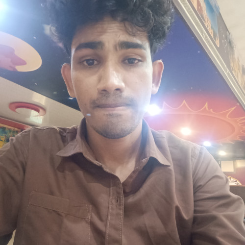 robin r. profile photo