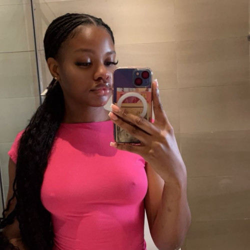 Veronicah M. profile photo