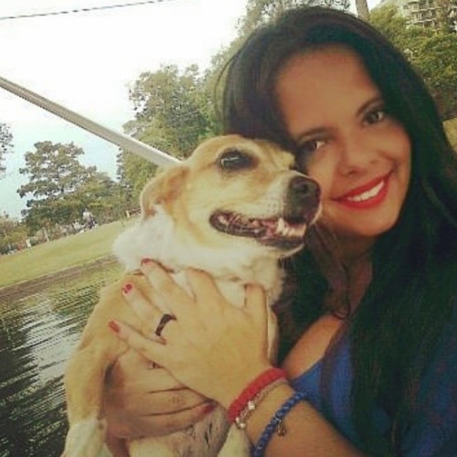 Thalita R.