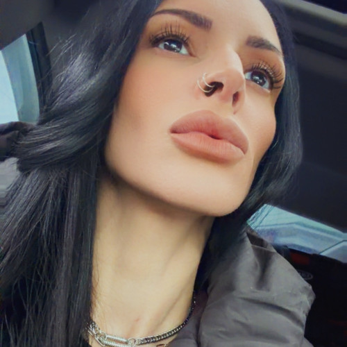 Tina M. profile photo