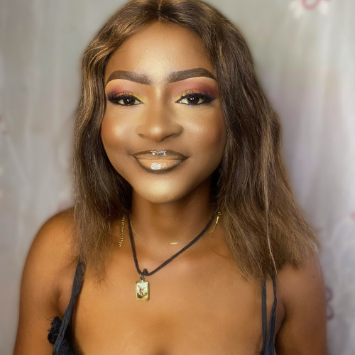 Queen  T. profile photo