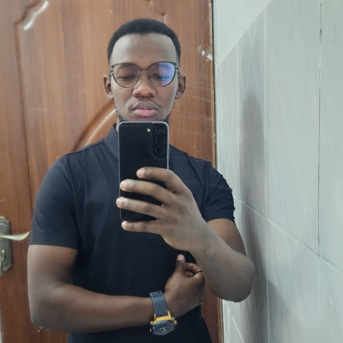 Karlie L. profile photo