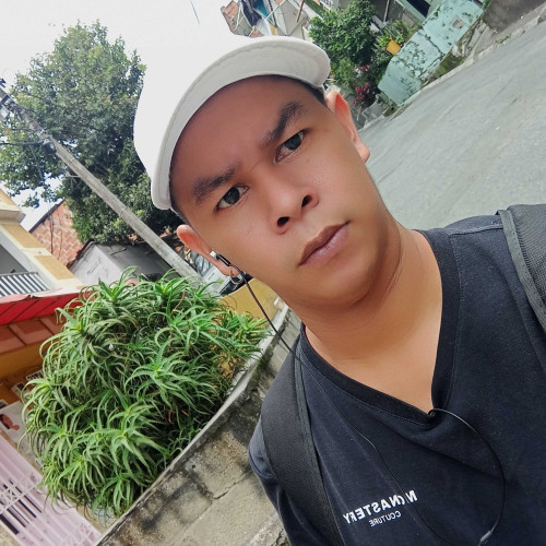 emiro s. profile photo