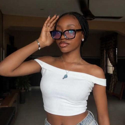 Nuxelle e. profile photo