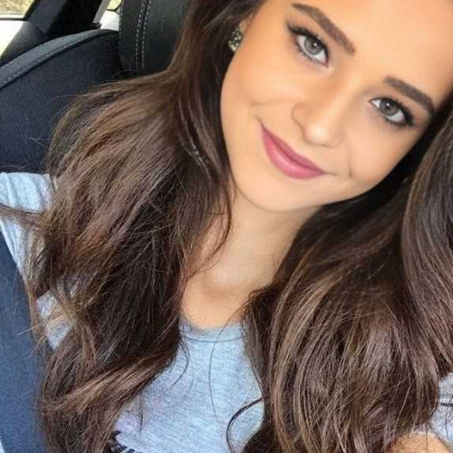 Chloe B.