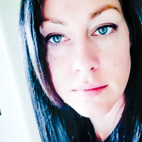 Leah h.