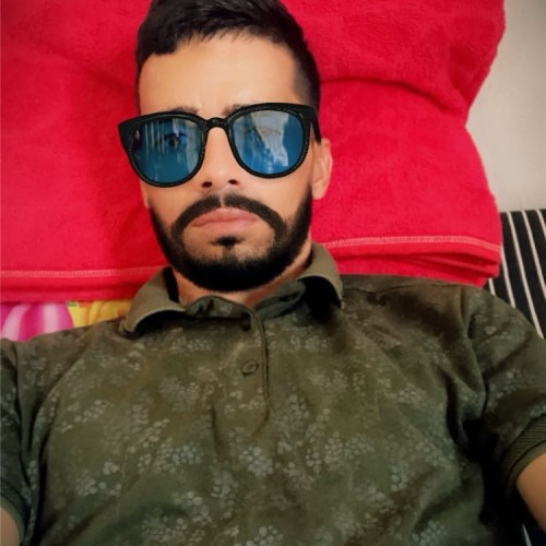 Ismail M.