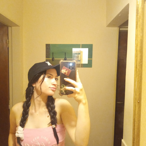 Victoria  S.