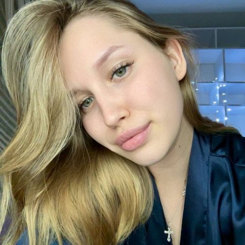 Mira F. profile photo
