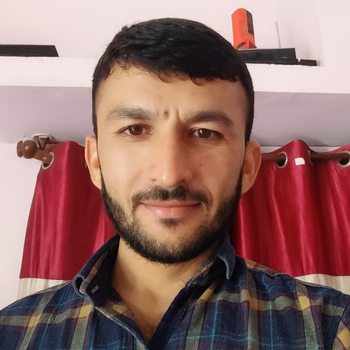 BHAVESHGIRI G. profile photo