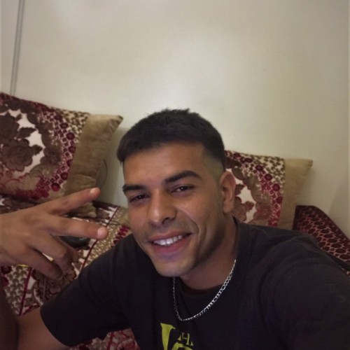 ismail l. profile photo