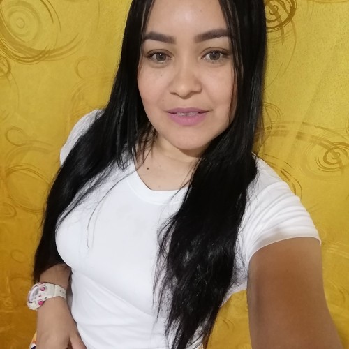 Dayana V.