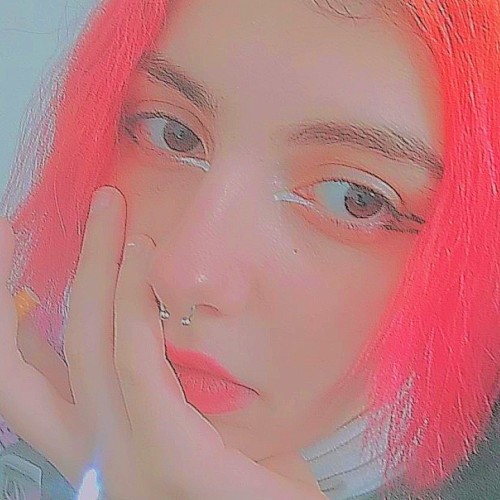 Luna W.