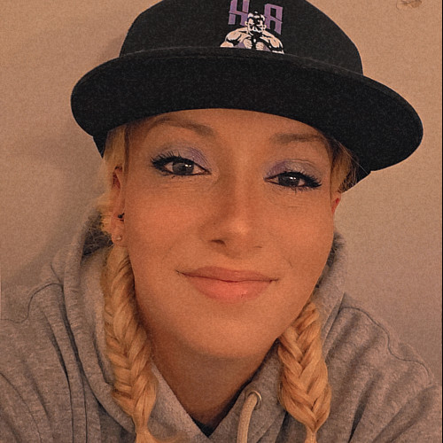 Lily R. profile photo