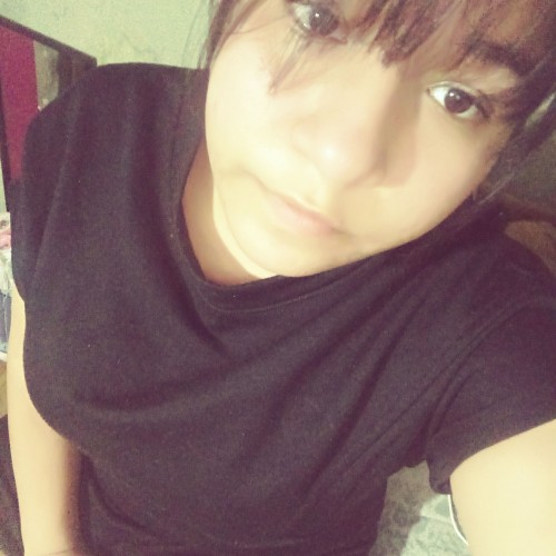 Mia F.
