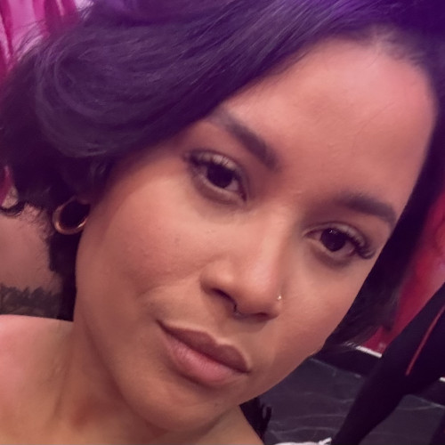 Vianela C. profile photo
