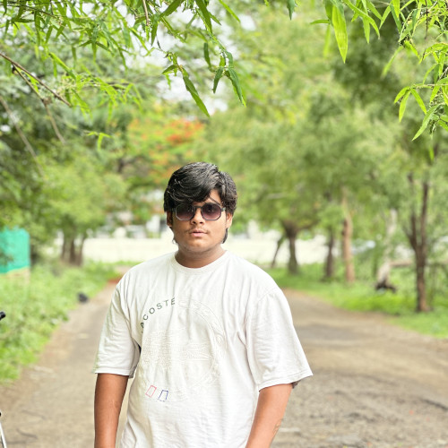 YASH R. profile photo