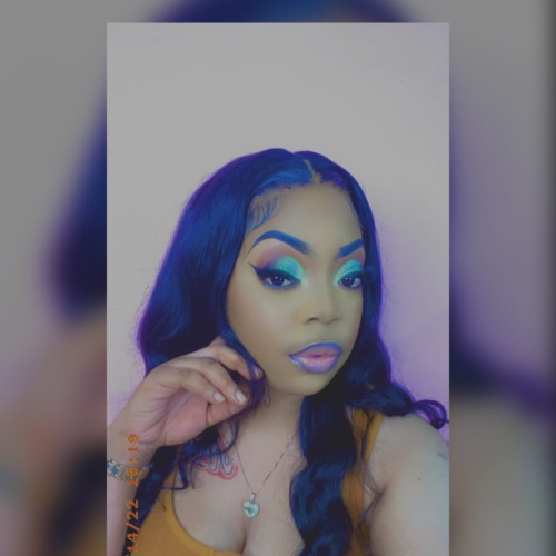 Winifred  J. profile photo