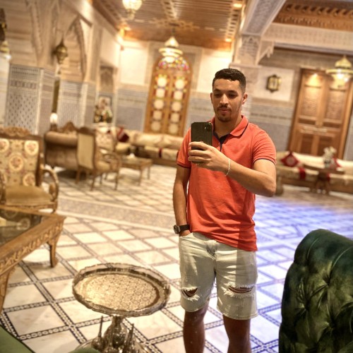 yassine t.