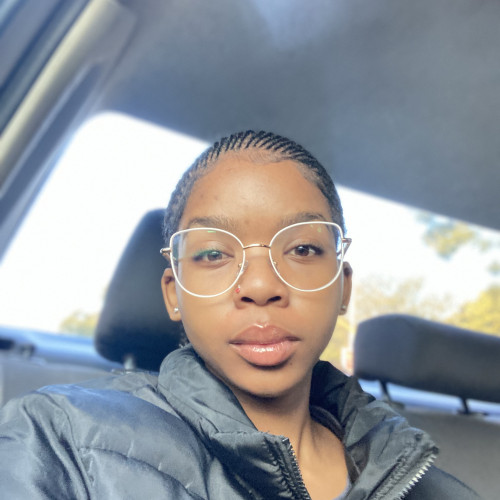 Phindile M. profile photo