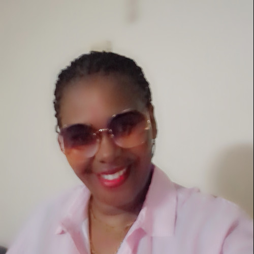 Naomi  W. profile photo