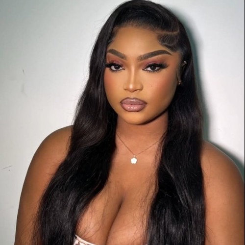 Kim M. profile photo