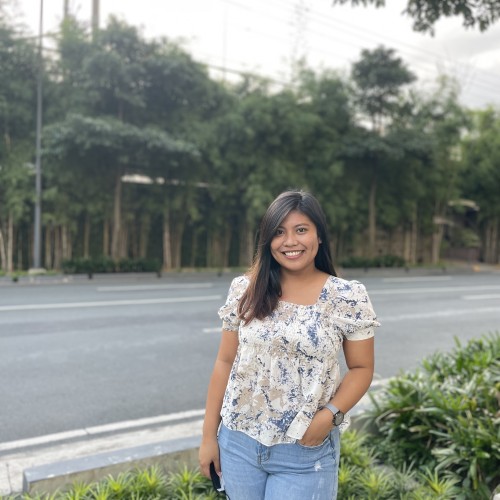 Krisele Joy G.