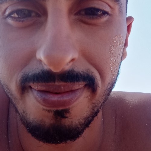 Youssef  Z.