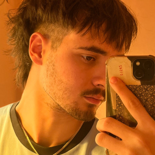 Djo L. profile photo