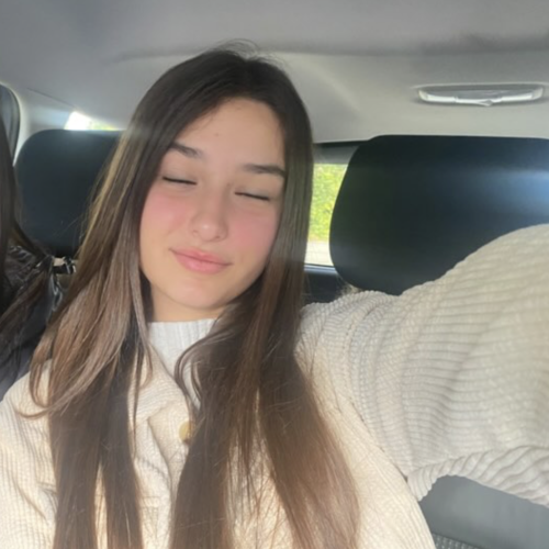 Lia W.