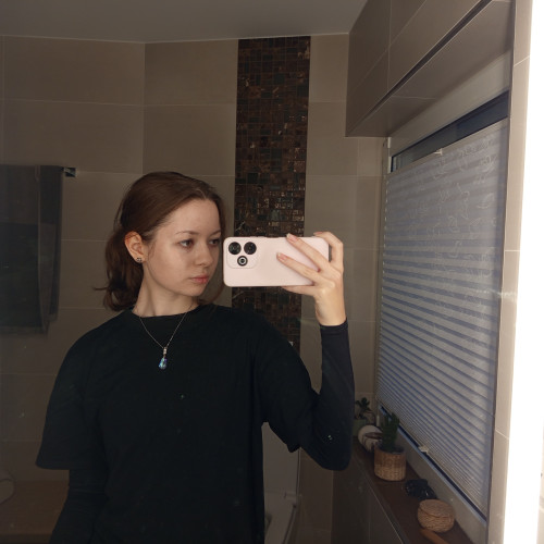 Veronika S. profile photo