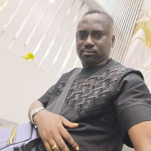 omisode t. profile photo