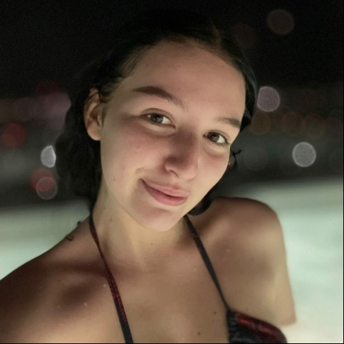 Elisabeth B.