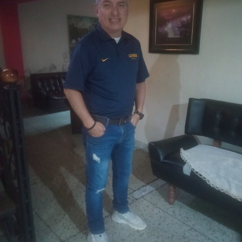 José  R. profile photo