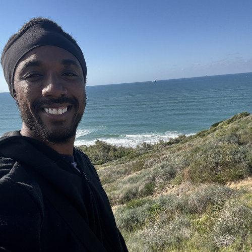 Aziel B. profile photo