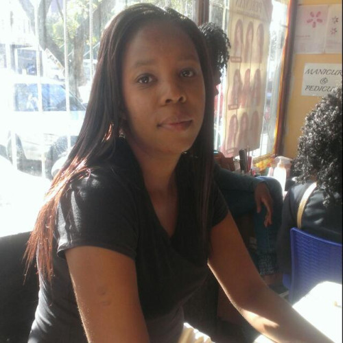 leonora  d. profile photo