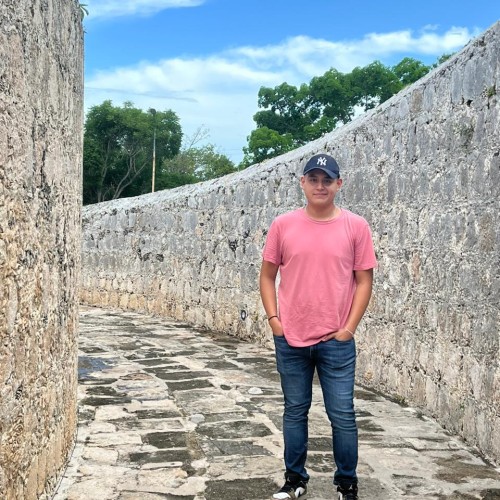 Alejandro  H.