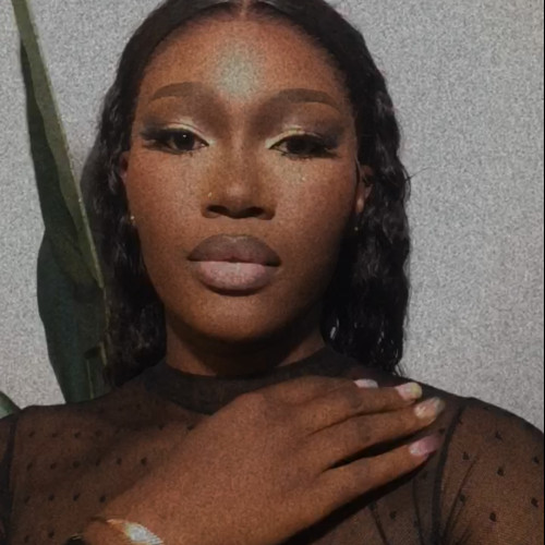 Wini F. profile photo