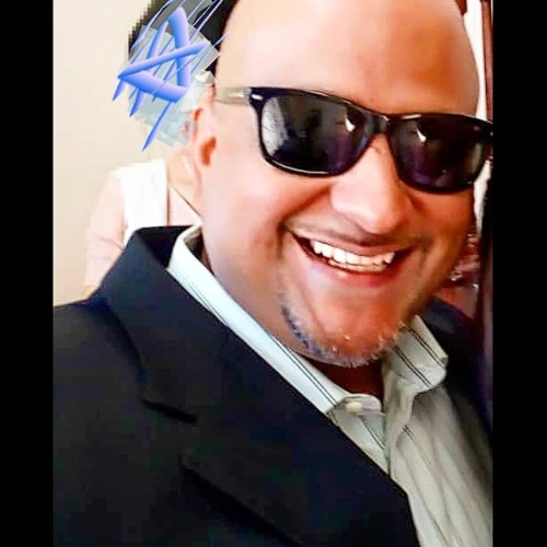 Moe J.