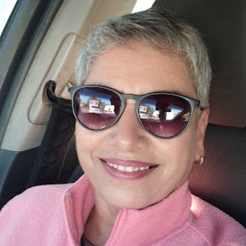 Lourdez R. profile photo