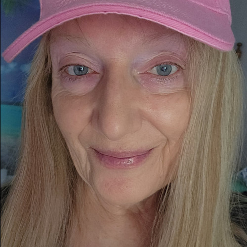 Donna  R. profile photo