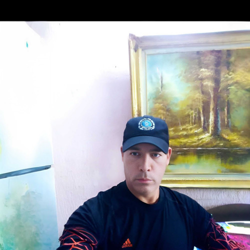 Rober R. profile photo