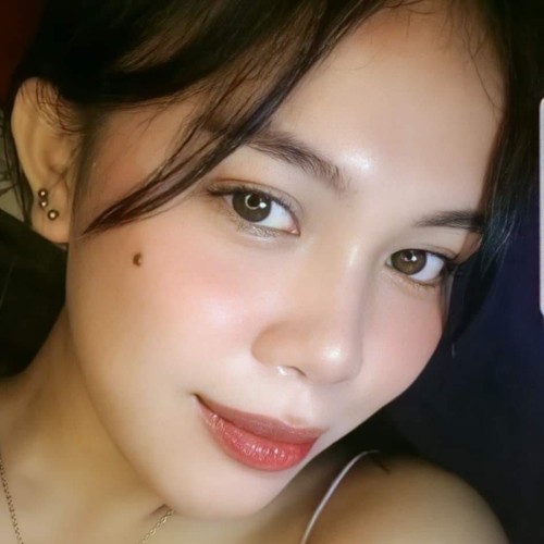 ela m. profile photo